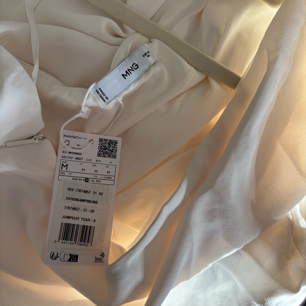 Mango Long Asymmetrical Draped Jumpsuit Off-White One-Shoulder NWT Size M Bridal - Picture 4 of 8
